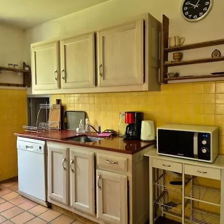 Holiday home Ma Maison De Famille En Quercy Avec Piscine Floirac (Lot)